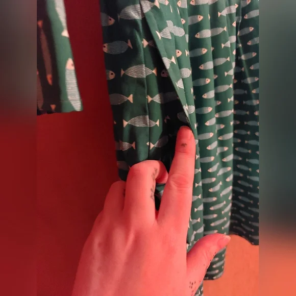 Eshakti Dress - Picture 5 of 6